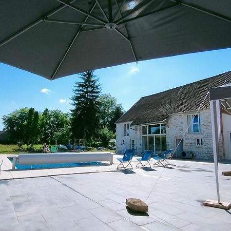 Domaine Ravy-Lilas Saint-Symphorien-sur-Saone Exterior photo